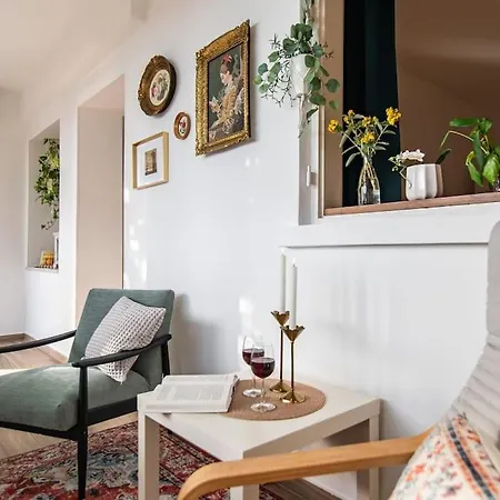 Apartament Rosy-terrace/partial Sea View/artistic & Peaceful Dubrownik